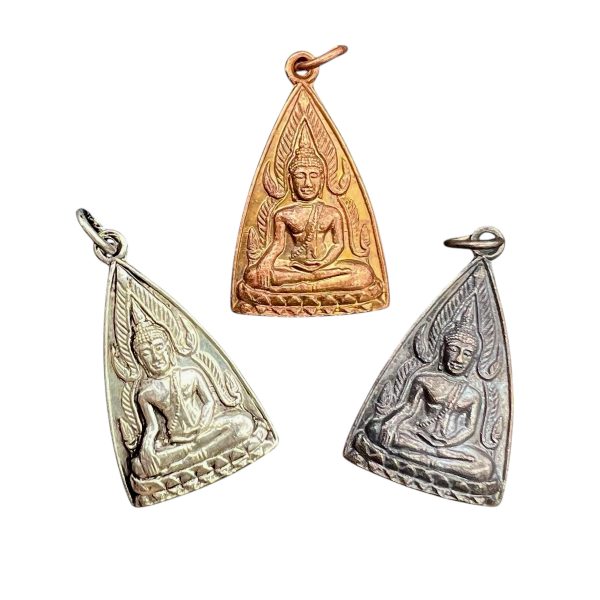AM013 Buddha/Temple Amulet