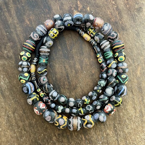 JB1 Java "Borneo" Beads