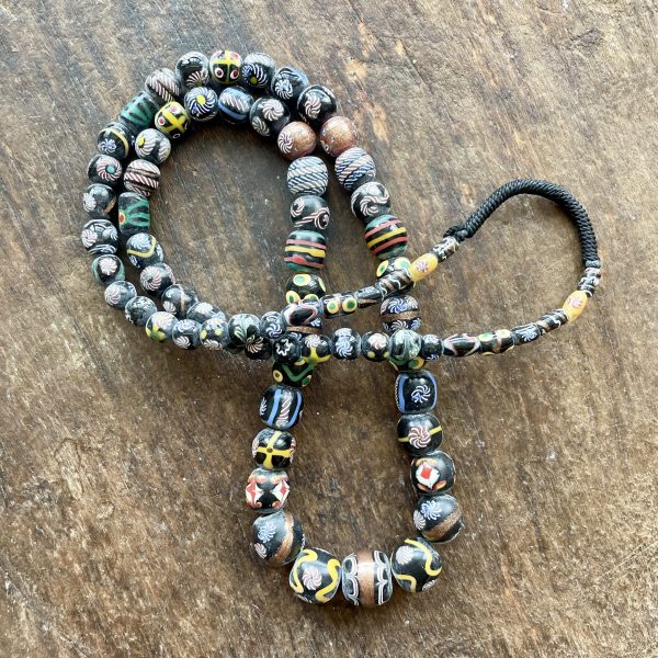 JB1 Java "Borneo" Beads